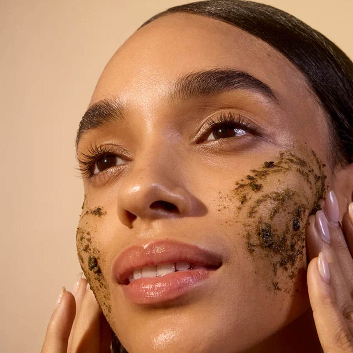 Brightening Facial Scrub - Image 3